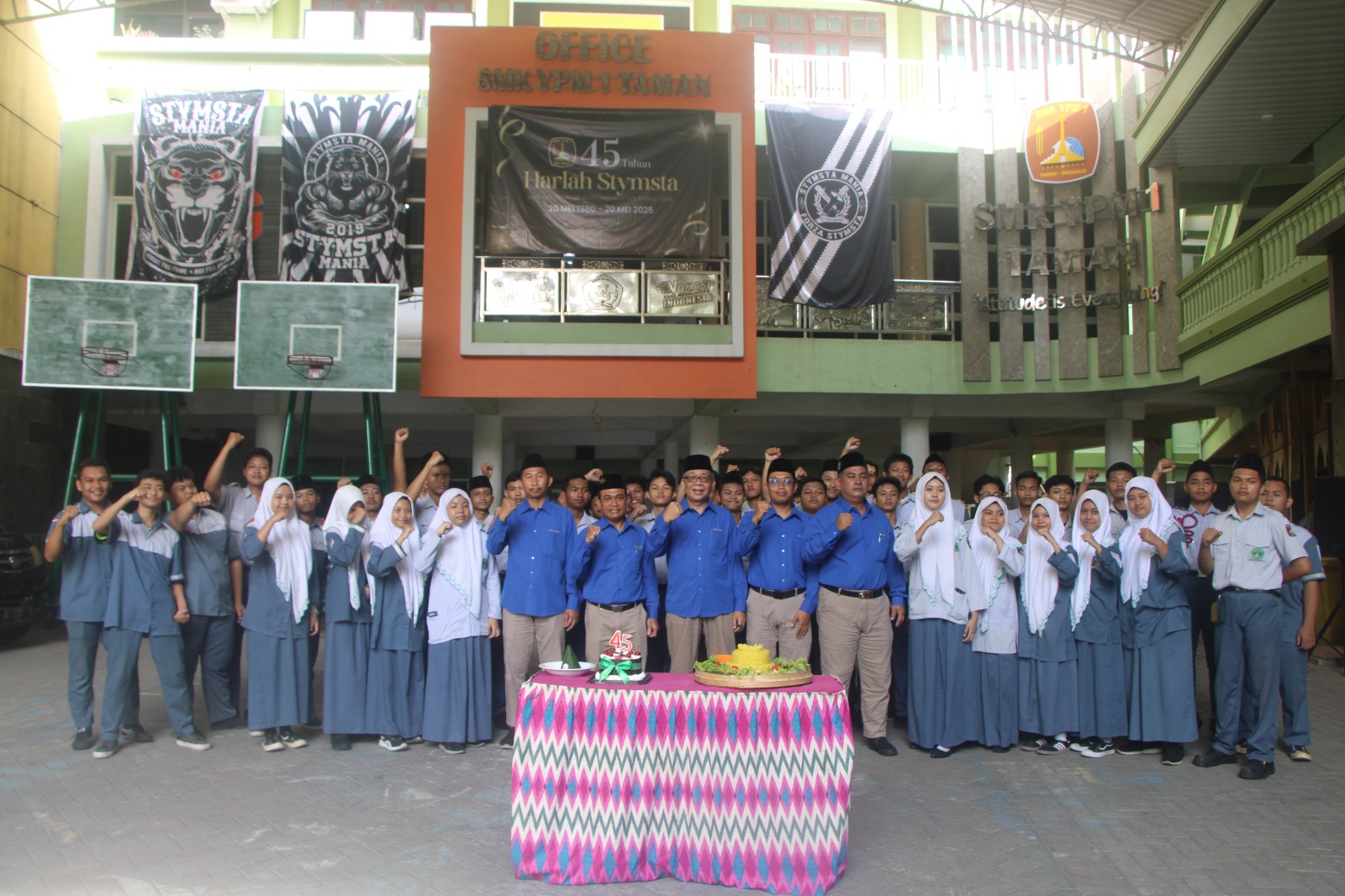 Peringati Harlah ke-45,SMK YPM 1 Taman Gelar Khotmil Qur’an dan Tahlil Penuh Khidmat