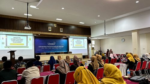 UMSIDA Latih Guru SMA Sidoarjo Buat Media Ajar Digital