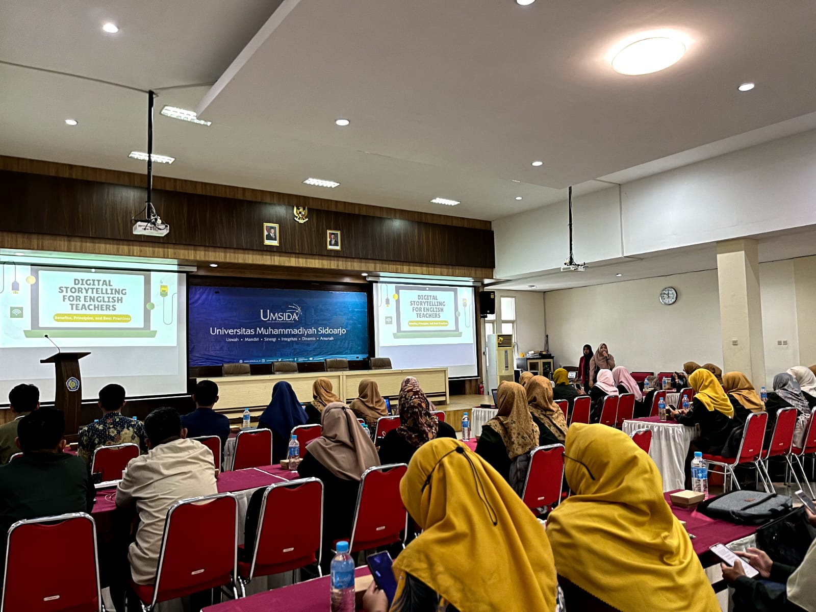 UMSIDA Latih Guru SMA Sidoarjo Buat Media Ajar Digital